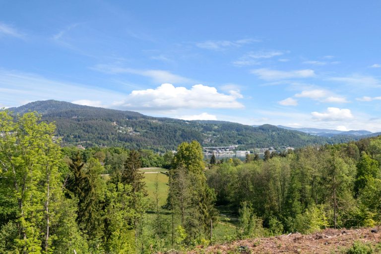 Schiefling am Wörthersee Grundstück mit Seeblick kaufen