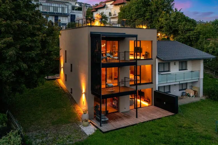 Haus mit Seeblick kaufen in Velden am Wörthersee