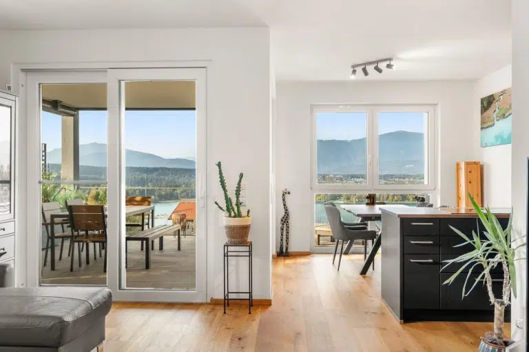 Seeblick-Wohnung kaufen am Faaker See